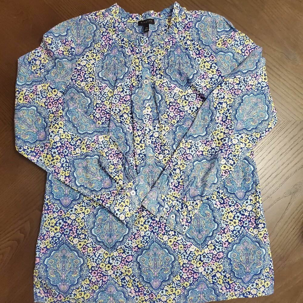 Women's Talbots 100% cotton long sleeve blouse size XS - Picture 1 of 3